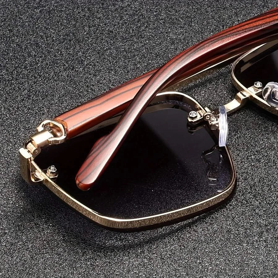 Lunettes de Soleil Monture Métal Branches Finition Bois Vintage