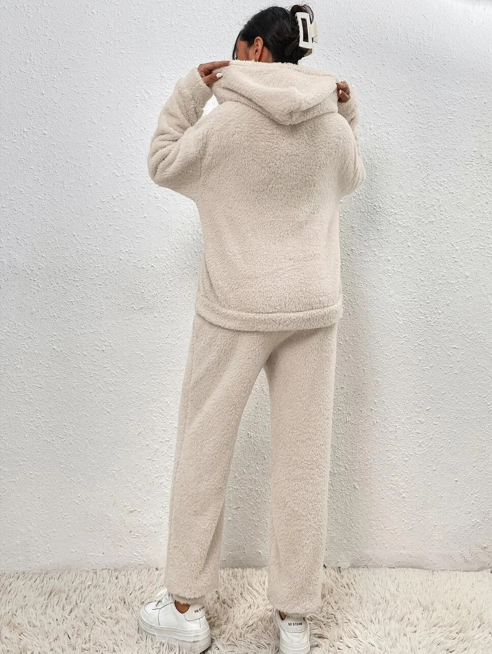 Combinaison Pyjama Peluche à Capuche Femme et Homme