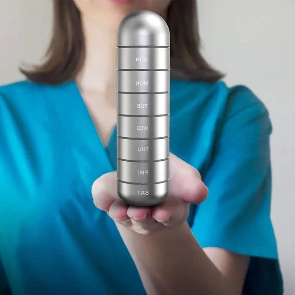 Pillendoos – Portable 7-Day Pill and Supplement Organizer, Perfect for Home and Travel