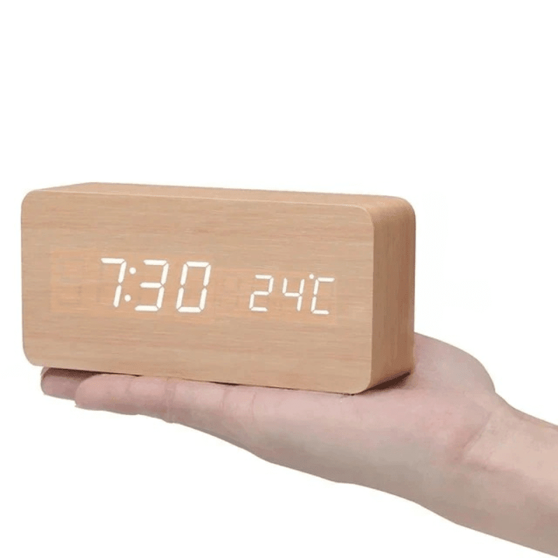 LED Wooden Clock – Natural Wood Finish, Elegant, and Voice-Controlled for the Living Room or Bedroom