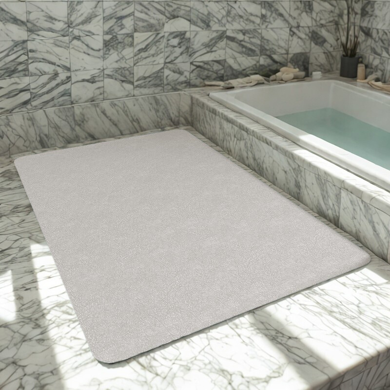 Bath Mat – Quick-Drying Polyester, Non-Slip, Modern Design for the Bathroom or Kitchen
