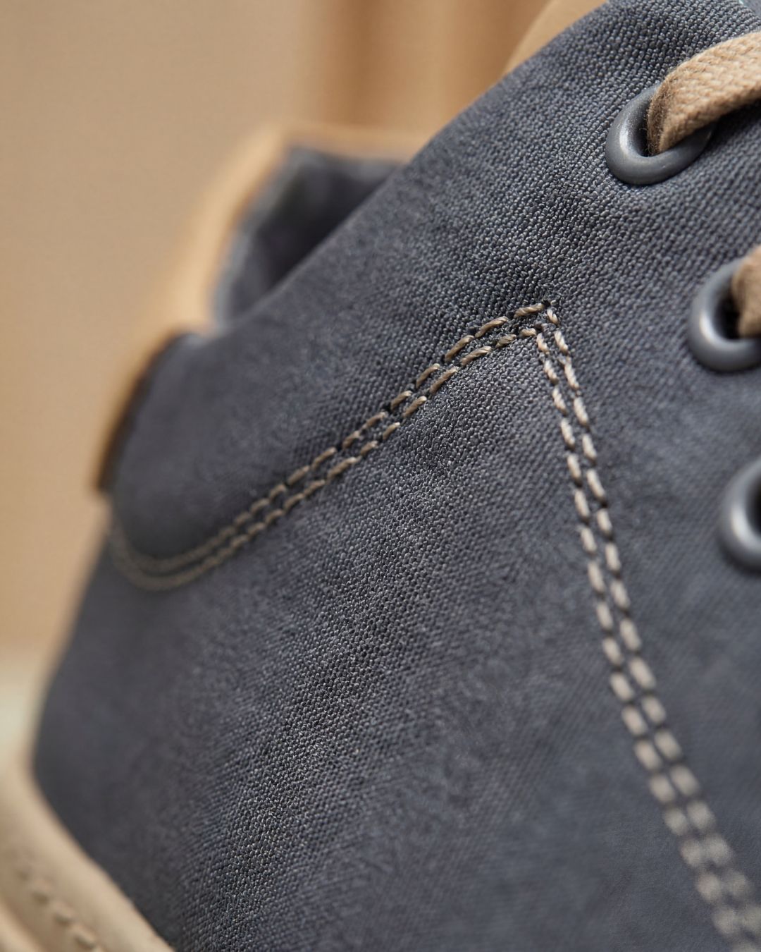 Sneakers Basses en Toile Minimalistes