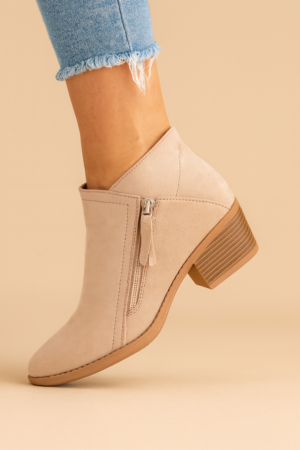 Bottines Orthopédiques Femme à Talon Carré et Zip Latéral