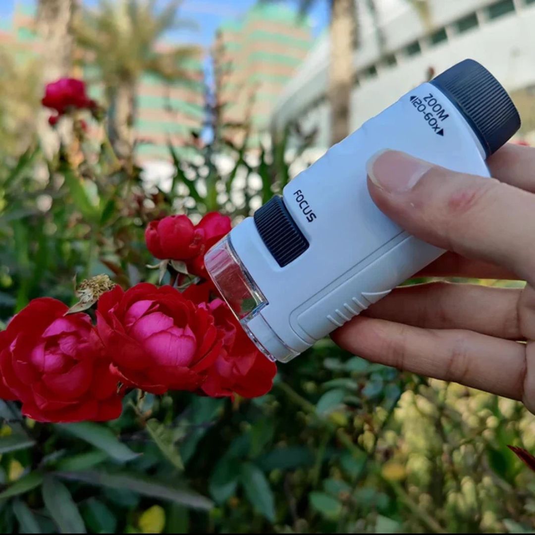Zakmicroscoop voor kinderen – Compact en lichtgewicht met een vergroting van 60-120x voor ontdekkingen in de natuur