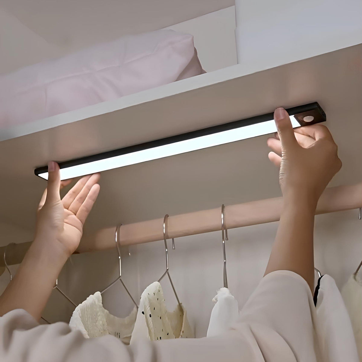 Lampe Sans Fil Rechargeable à Détecteur de Mouvement