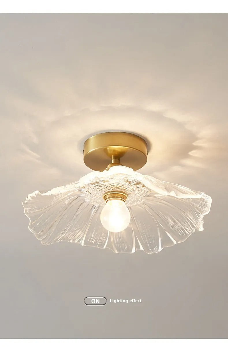 Flower-shaped pendant light – Deep red glass with a gold socket, for the dining room or living room