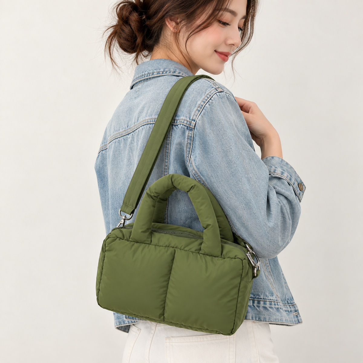 Women's Quilted Shoulder Bag - Handbag with Multiple Storage Compartments