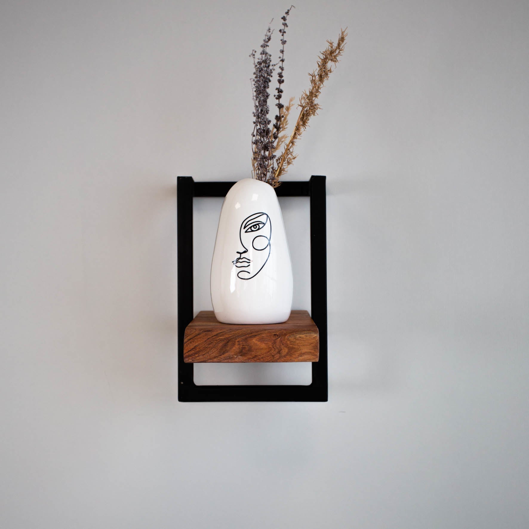 Wandplank – Massief acaciahout met vintage stalen frame voor de woonkamer of hal