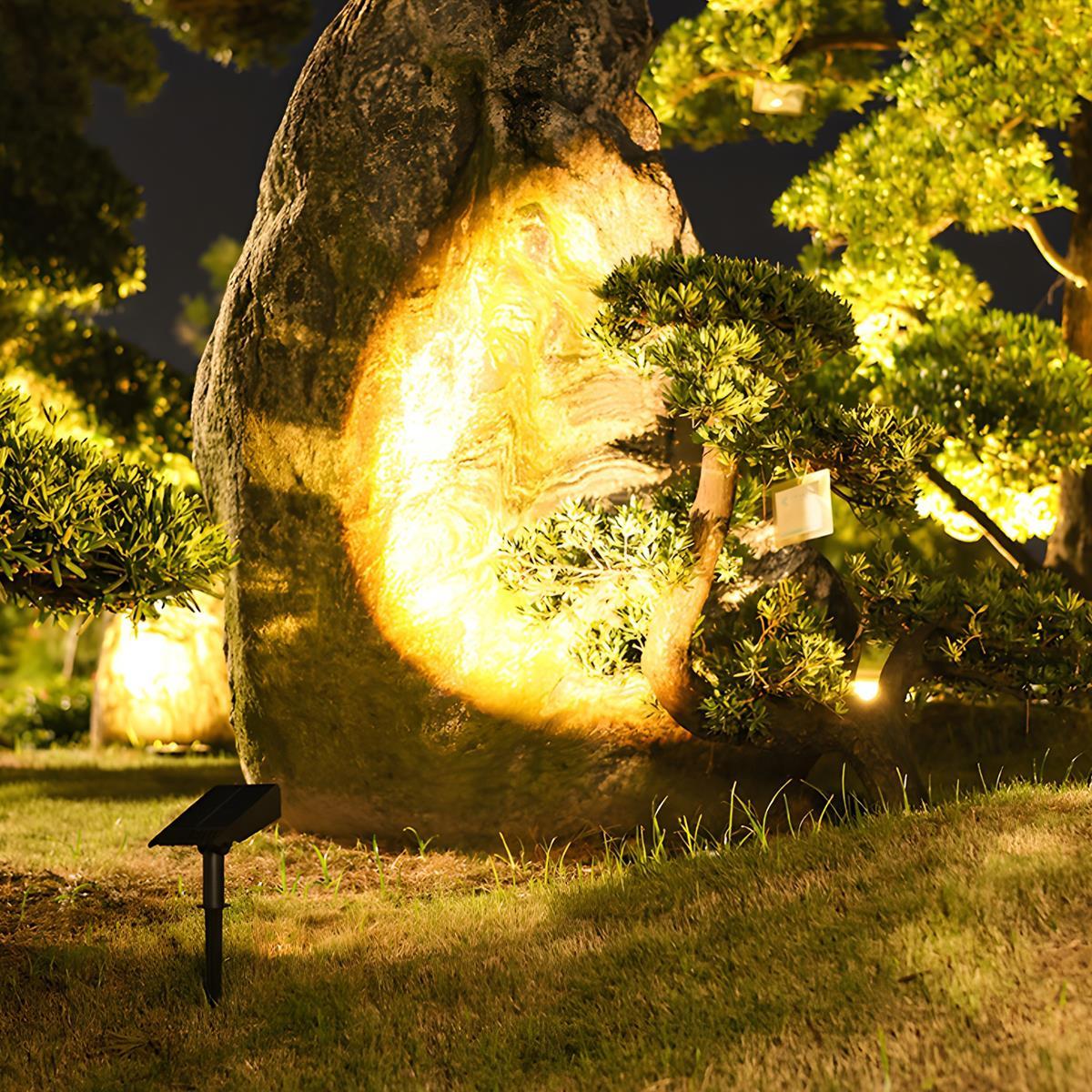 Solar Spotlight – Black, Waterproof, and Adjustable Zoom for the Garden or Patio
