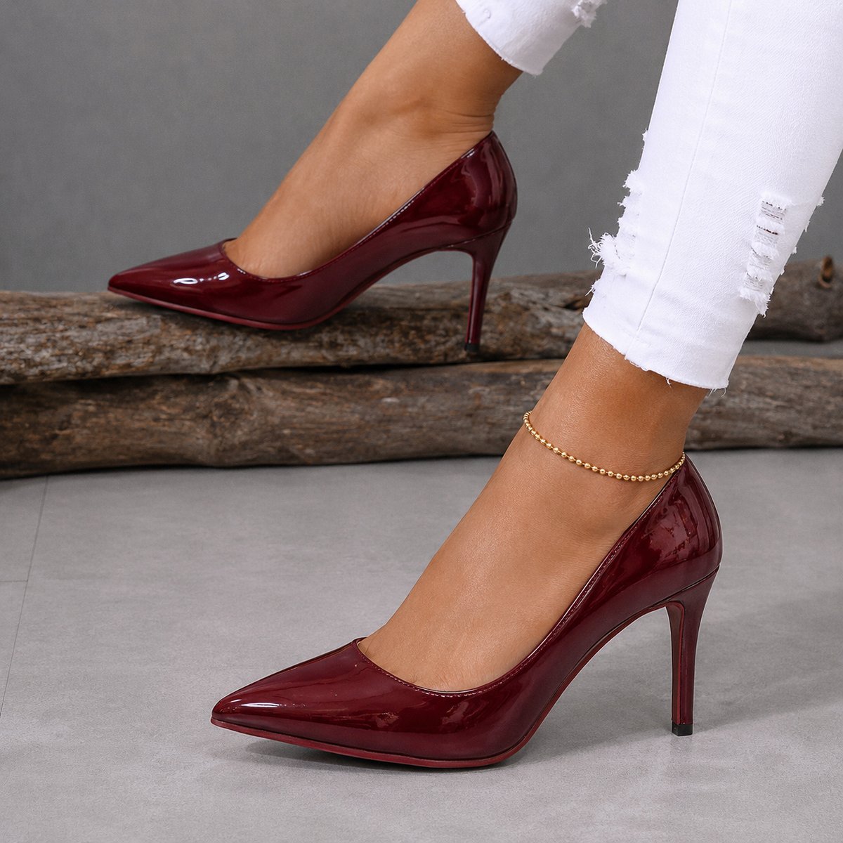 Escarpins Femme Bout Pointu en Cuir Verni, Talon Aiguille