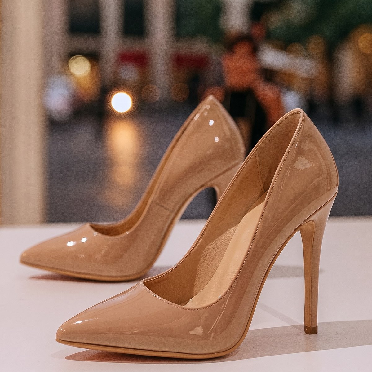 Escarpins Femme Bout Pointu en Cuir Verni, Talon Aiguille