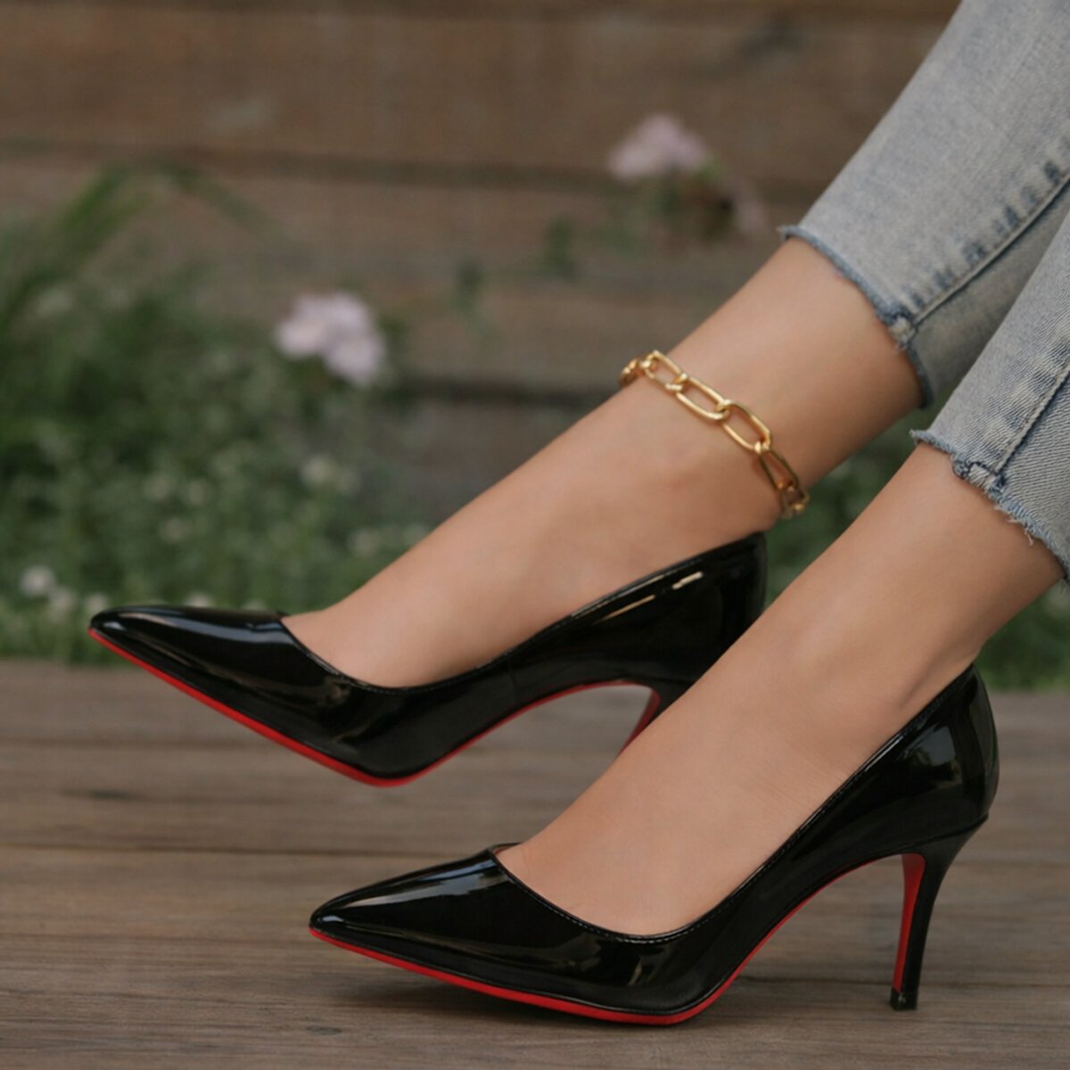 Escarpins Femme Bout Pointu en Cuir Verni, Talon Aiguille