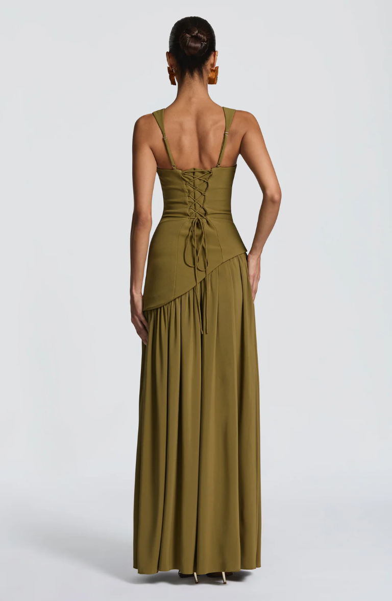 Robe Longue Femme Satinée à Bretelles Ajustables